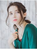二次会ブライダルクラシカルルーズ飾りヘアアレンジ