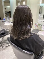 リー 尼崎(Lee)&nbsp;ミディアムバレイヤージュ