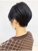 ショートカット/グラデーションショート/耳掛け/黒髪/30代40代