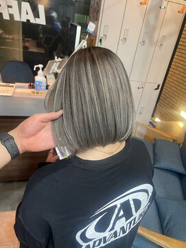 ラフ(LAFF) #黒髪#ボブルフ#ネビージュ#小顔#ワンレン