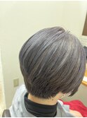 ショートヘアー
