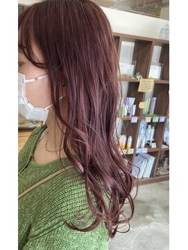 リリィ(LILY) 透明感たっぷりピンクブラウン