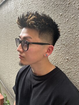 スティーロ 渋谷(Steelo) フェード×アップバング×ハイライト