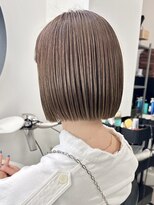 ヒビヲ(HIBIO)&nbsp;ショートボブ切りっぱなしボブぱつっとボブショートカット横浜