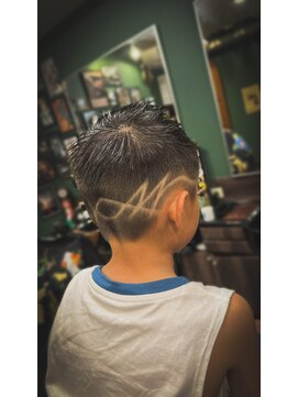 ハイ エナジー パワーズ(High Energy +POWERS) ラインアート