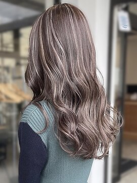 ウェイク ヘアー メイク(wake hair make) 20代30代40代大人可愛いイヤリングカラー立体感ロブヘアー