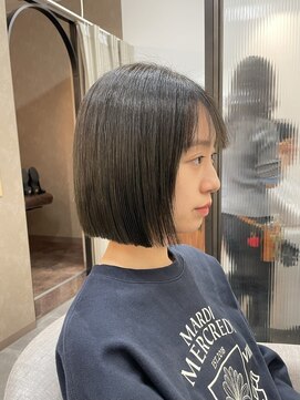 シア 新越谷店(SHEER) 【kenta】縮毛矯正で切りっぱなしボブ