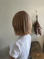 りんごの木 稲田店 ホワイトベージュ