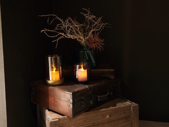 シエテ(&SIETE)の写真/シックな雰囲気のお洒落な空間で、ゆったりとした時間を。あなただけの特別な時間をご提供。