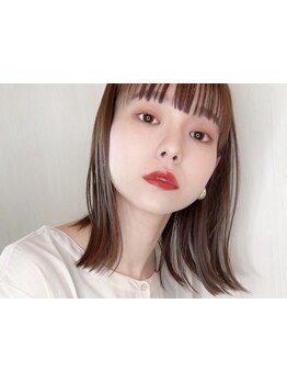 ダメージレスに気になる癖を伸ばすなら、ナチュラルな仕上がりになると好評のkaveriの酸性ストレート☆