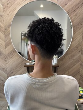 イルヘアーデザイン(ill) ツイストスパイラルパーマ