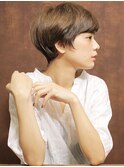 大人可愛いショートヘア