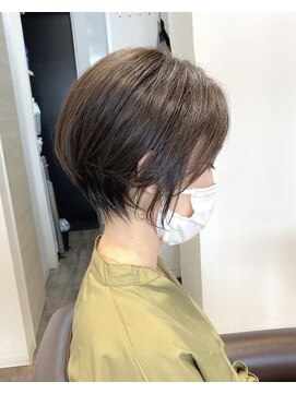 リム(Limb) 【Limb】前下がりグラデーションショート