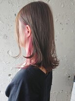 ヘアーアンドネイル ジェダイ(Hair&nails JEDI)&nbsp;外ハネボブ/インナーカラー　ピンクベージュ/鎖骨ミディアム