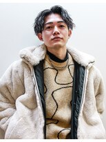 ヘアアンドフェイス ルースト(hair&face ROOST)&nbsp;【エモスタイル】波打ツイスパセンターパート