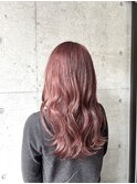 ピンクベージュ×ゆる巻き