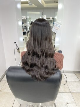 ラルム 新宿(LARME) 透明感カラー【グレージュ新宿/顔周り】