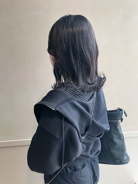 アパートメント オブ ソロン(The Apartment of Solon) 【所渉】暗髪アッシュ/切りっぱなし/ミディアム