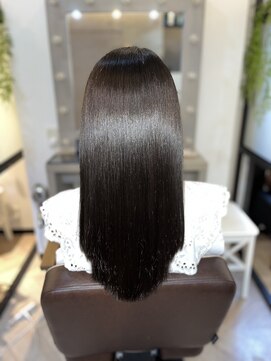 アールサロン アオヤマ(Rr SALON AOYAMA) 艶さら