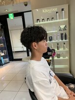 アイズ 海老名(AIZU)&nbsp;ツイストスパイラルパーマ　ツイストパーマ　センターパート