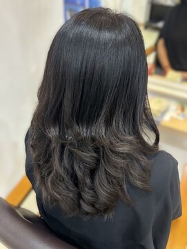 リベーヌプラス 30代40代50代60代　【LIBENE＋野入】　グラマラス　カール2C