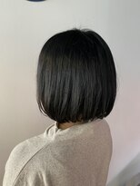 スタジオ アルファプラス 日暮里店(studio α+)&nbsp;ステップボーンカットカットボブショートハイライト白髪ぼかし