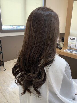 リアン(Lien) 大人ロング/ショコラグレージュ/シークレットハイライト/透明感