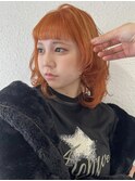 鮮やかオレンジカラー