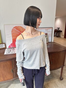 ヘアーアイストゥーレ(HAIR ICI TRE) ボブオリーブグレーミニボブぷつっとボブ担当桜桃