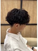 ツイストスパイラルマッシュツーブロック刈り上げ