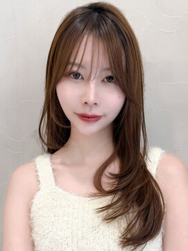 アグノス 青山(Agnos) 小顔カット愛されレイヤーカットミディアムレイヤーカット