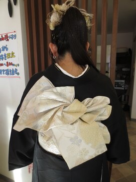 ピアス 成人式 着付け 帯結び