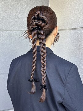 ヘアーアイストゥーレ(HAIR ICI TRE) ネジネジアレンジタイトアレンジリボンアレンジカチモリ結婚式