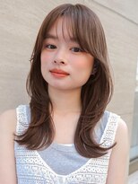 ラフ フロム ガーデン(Laf from GARDEN)&nbsp;くびれミディアム/レイヤー/顔周り/小顔/ベージュ/20代30代