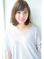 アンアミ オモテサンドウ(Un ami omotesando)&nbsp;【Un ami】大人かわいい・小顔ワンサイドミディー　松井