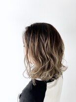 アディクト 綾瀬(ADDICT)&nbsp;【ADDICT_YuuYa】大人カワイイ_３Ｄカラー_パールアッシュ