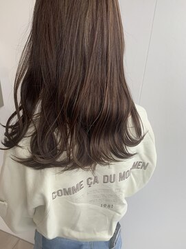 美容室 アイディー i-dee オリーブベージュ