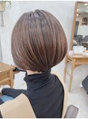 インナーカラー☆大人可愛いひし形ハンサムショートボブ前下がり