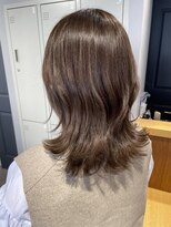 シェル 吉祥寺(shell)&nbsp;白髪ぼかしハイライト_ショコラベージュ_ミディアムウルフ