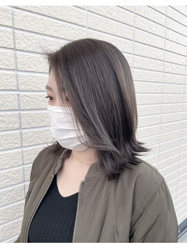 ルアナ(LUANA) ミディアムロブ