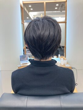  リュクスバトーバイトリコ 船橋南口店(Luxe BATEAU by tricot) 黒髪ハンサムショート/20代30代40代