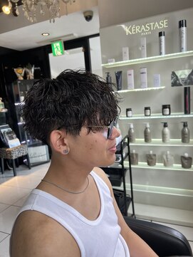 アイズ 海老名(AIZU) ツイストスパイラルパーマ スパイラルパーマ ツイストパーマ