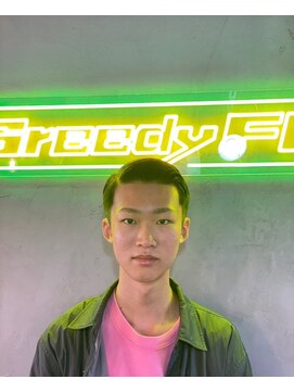 グリーディーフォックス 代々木(Greedy FOX) アップバング/ツーブロックマッシュ/束感/波巻き[シェービング]