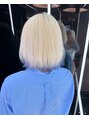 レディアル 渋谷(REDEAL) 抜きっぱなしブリーチにブルーのエンドカラー