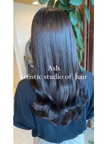 アッシュ アーティスティック スタジオ オブ ヘア(Ash artistic studio of hair) 艶重視ヘアカラー