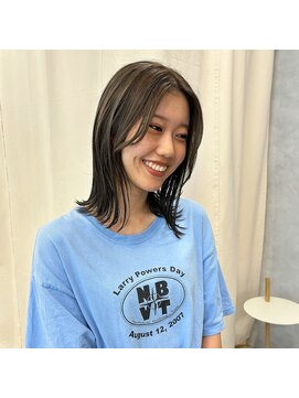 アマーク(a mark) 【小川　結女花】ダブルカラー×オリーブベージュ