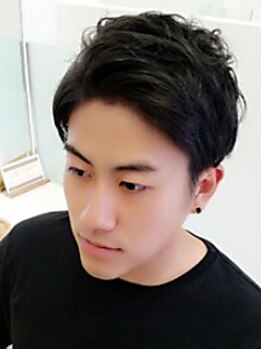 ボタンヘアークリエイション(botan -hair creation-)の写真/【鴨島】おしゃれを楽しみたい男性にも人気◎骨格や髪質を見極め、あなたに似合うスタイルをご提案！