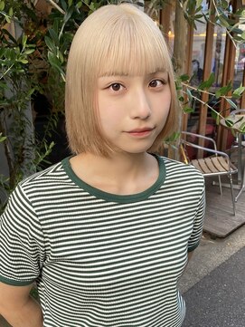 ラミエバイメルト 下北沢(lamie by melt) 花田/ボブ/切りっぱなしボブ/ブロンド/ブリーチ/下北沢