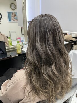 ヘアーデザイン ジェルム(Hair Design germe) グレージュカラー  #しのだスペシャル