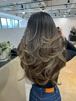 メリー オオサカ(Merly Osaka)&nbsp;数ヶ月放置しても気にならないバレイヤージュ